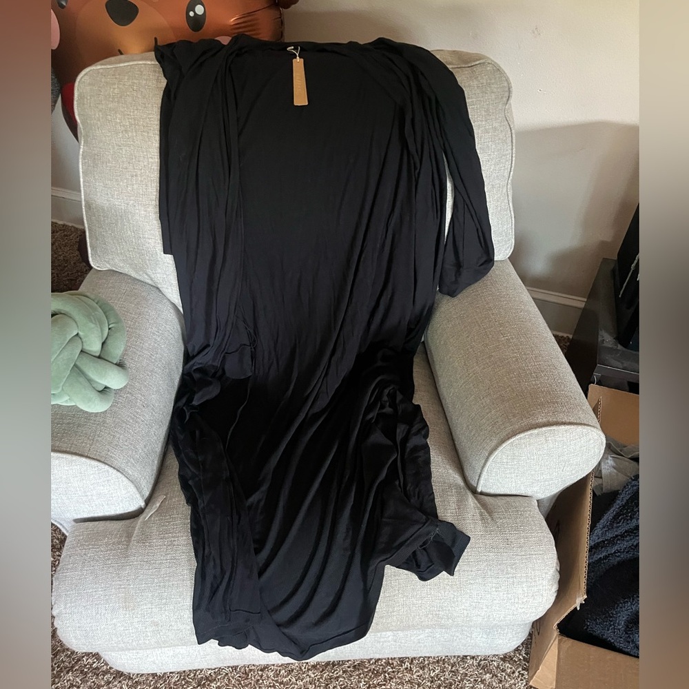 Skims lounge long robe
